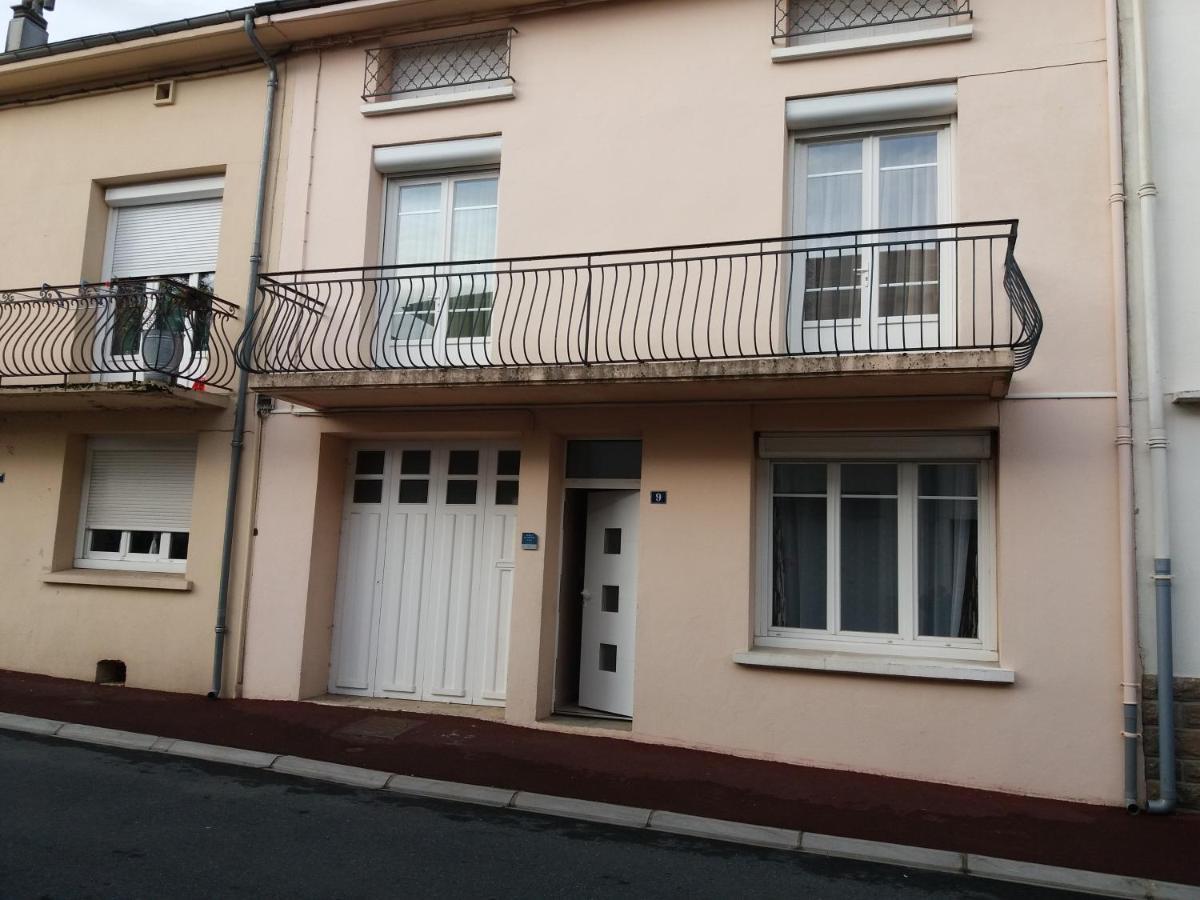 Gite "Les Hortensias" Au Coeur De Lacaune Esterno foto